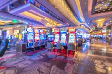 Live blackjack table with dealer at kaisar slot